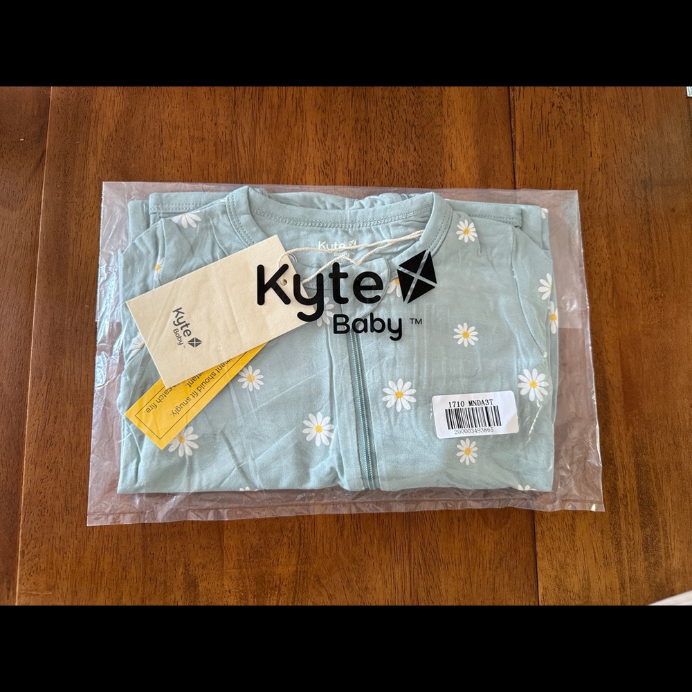 Kyte Baby - Zippered Romper Daisy